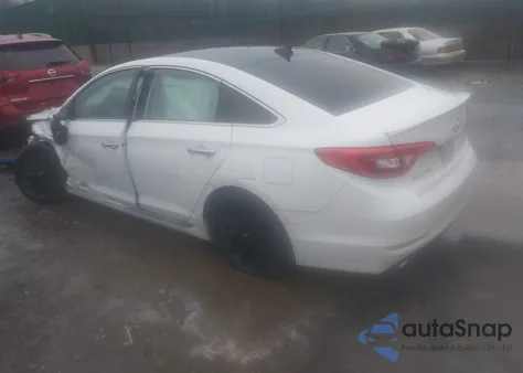 2017 Hyundai Sonata Sport z USA, uszkodzony, nr VIN 5NPE34AF8HH564503